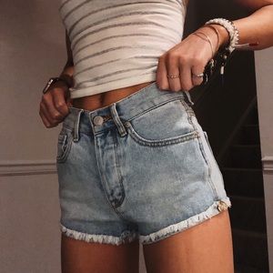 Brandy Melville shorts SIZE 23!!!
